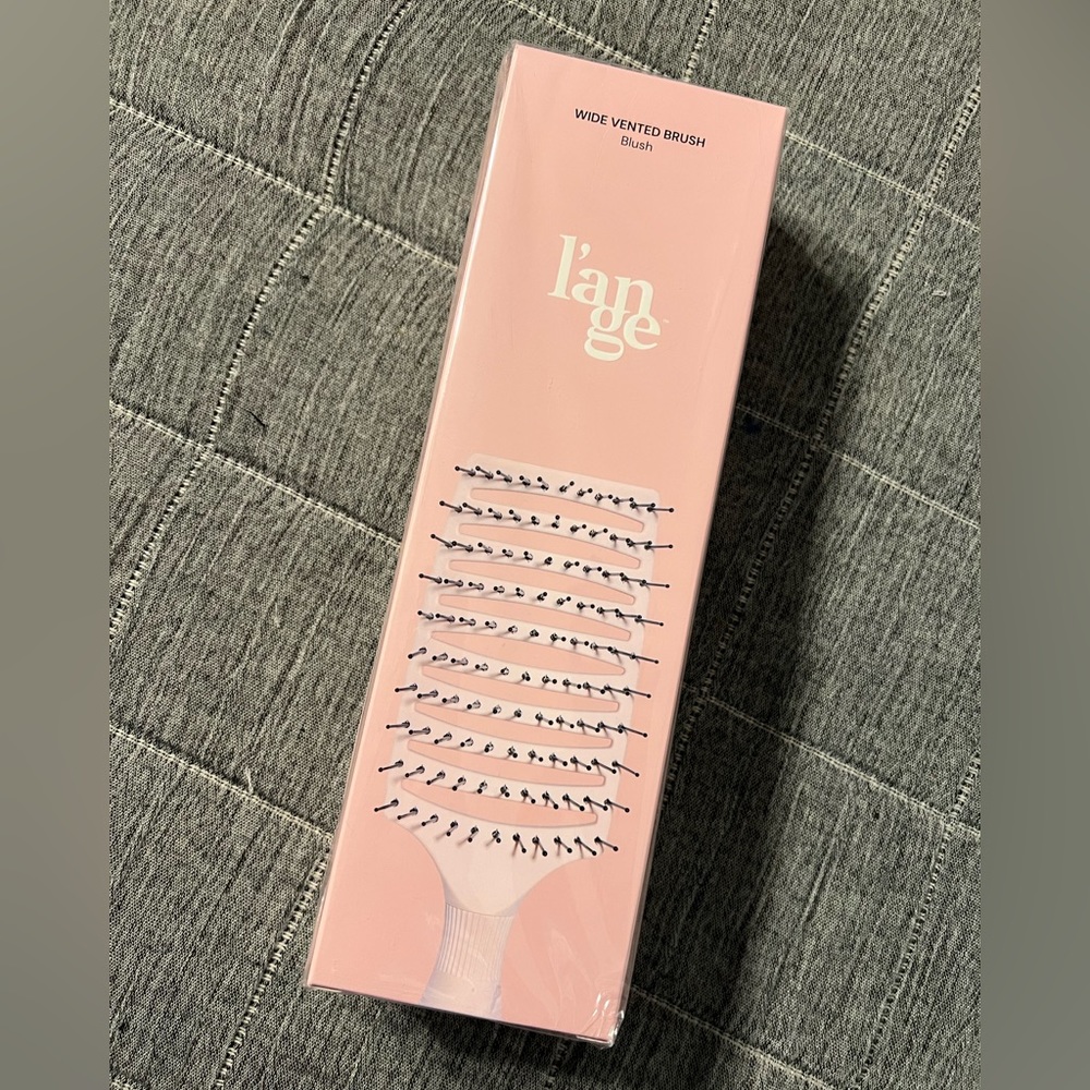 L’ange Wide Vented Brush